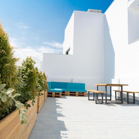 Апартаменты Central Penthouse With Large Private Terrace, 2 Bd Тарифа Экстерьер фото